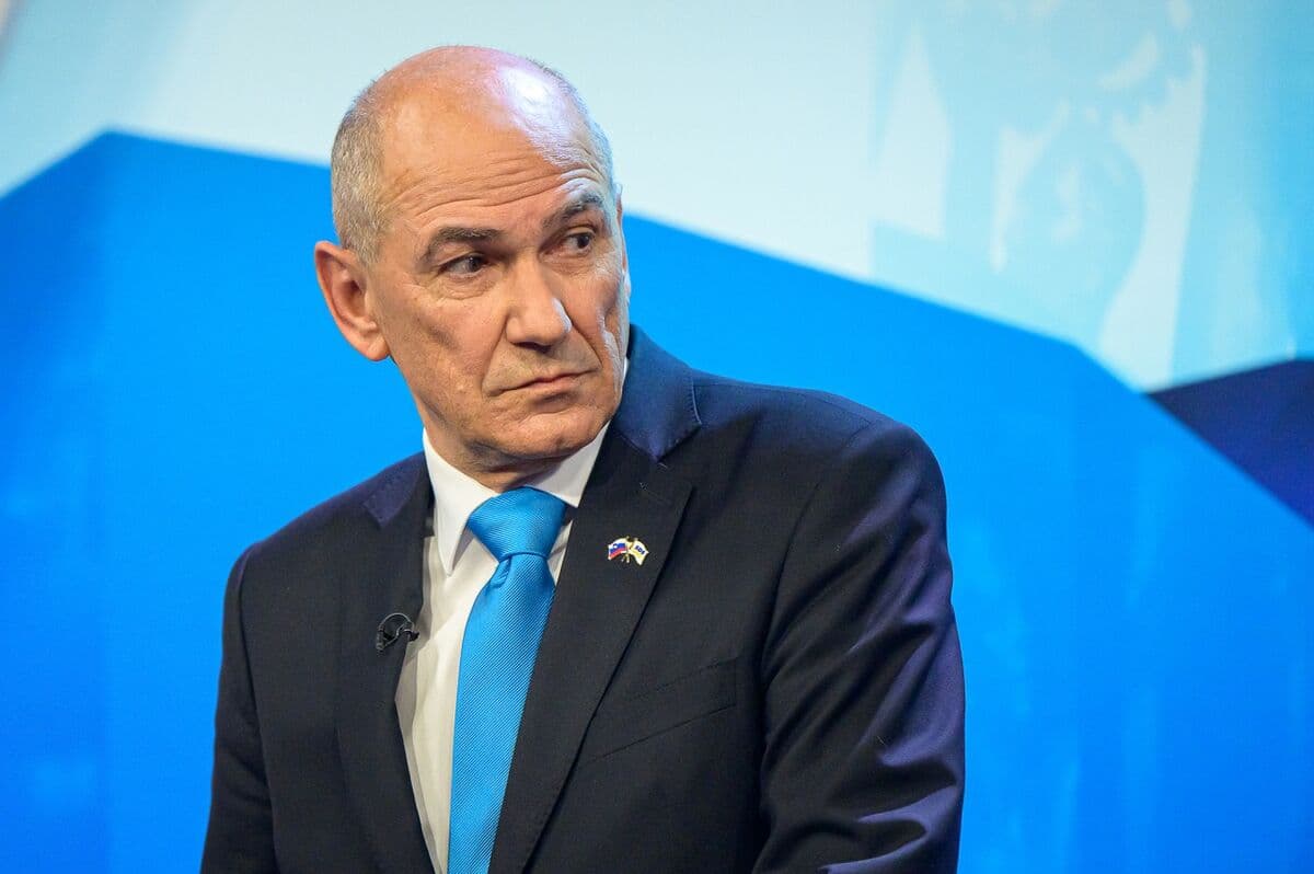 Trump Ally Nearer to Comeback in Slovenia After Vote on Cabinet