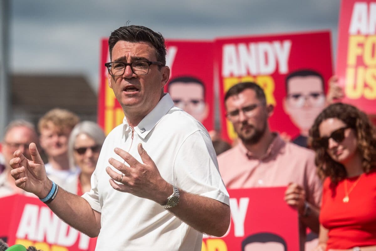 UK Foreign Policy Challenges Leave Burnham Vulnerable to Global Issues