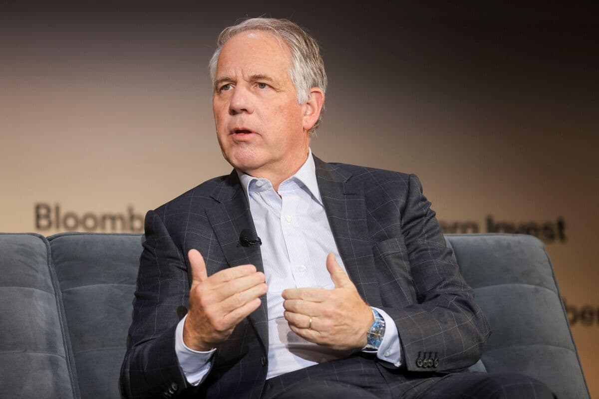 Apollo's Jim Zelter Predicts Investment-Grade Debt Sales Will Surpass US Treasuries