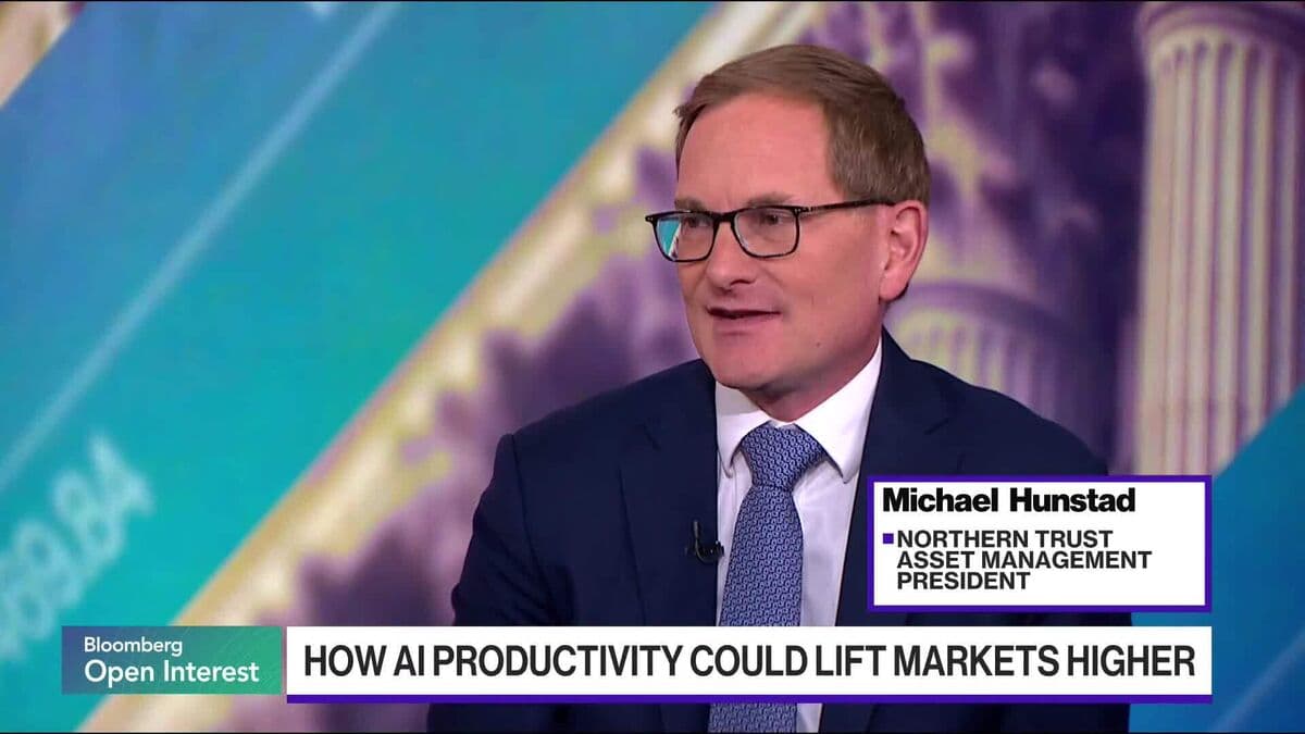 Hunstad Advocates for Continued Investment in AI Amid Economic Growth