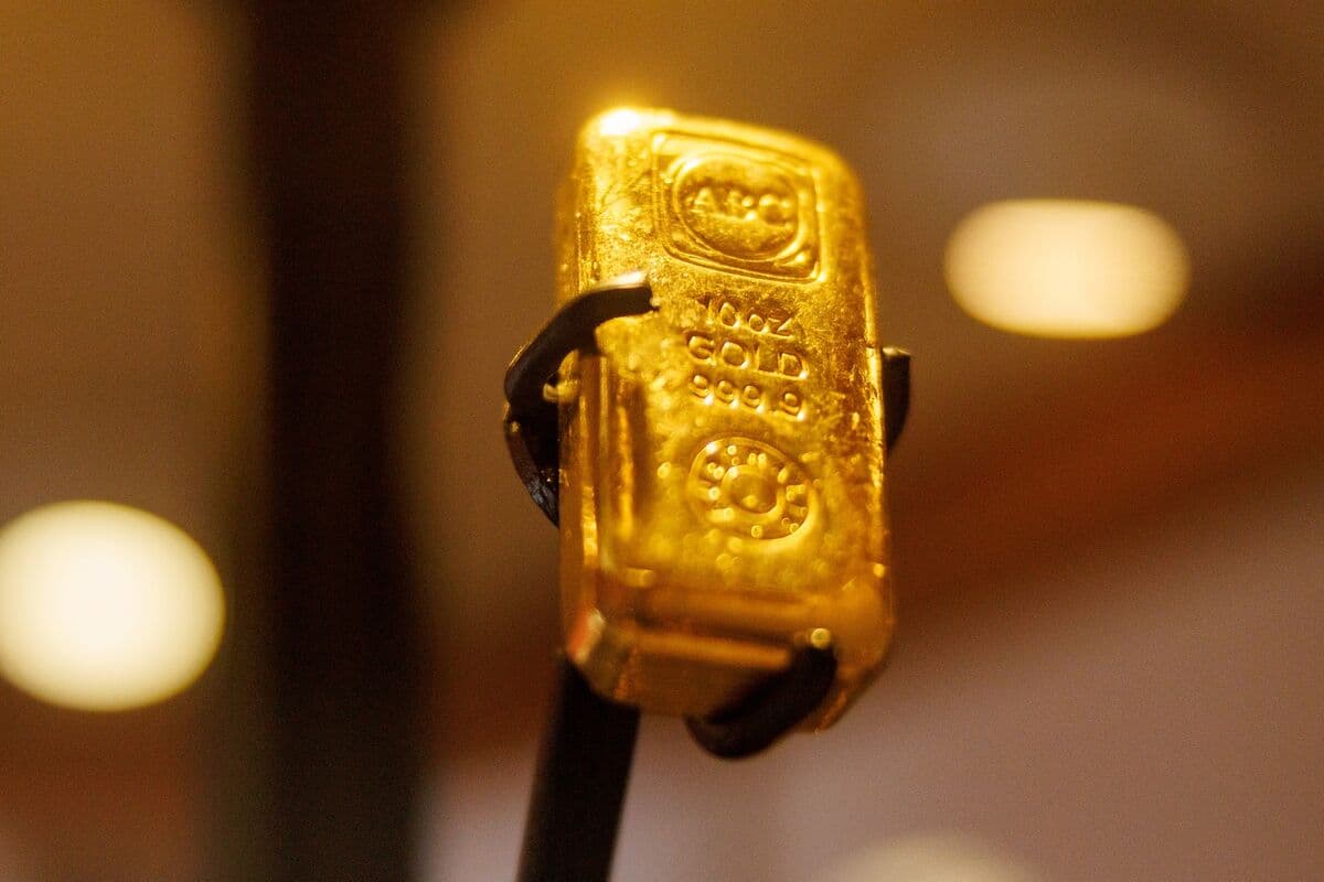 Gold Pares Losses as Trump Extends Deadline for Iran War Talks