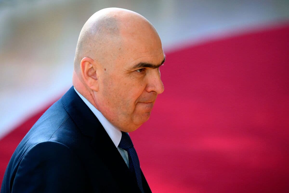 Romania Sets Stage for Premier’s Ouster With No Confidence Bid