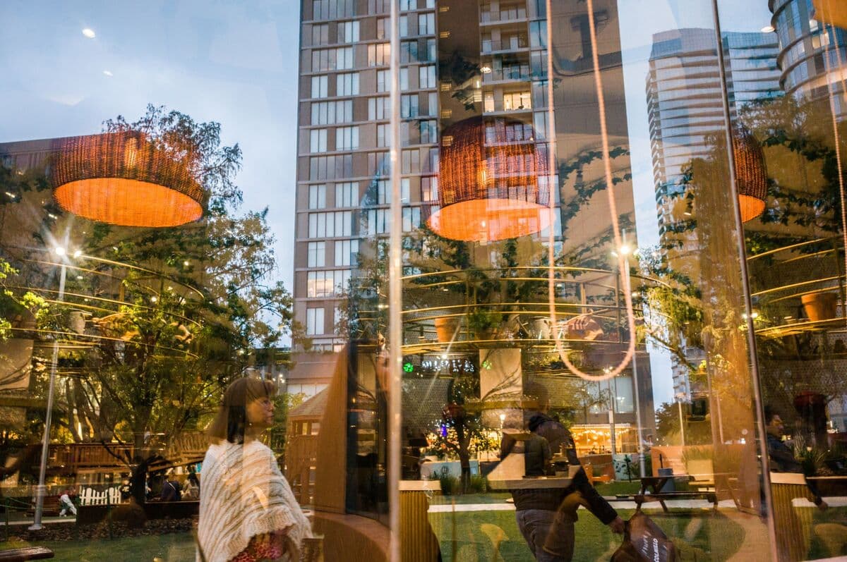 Mexico REIT Fibra Macquarie Set for Bidding War After New Offers