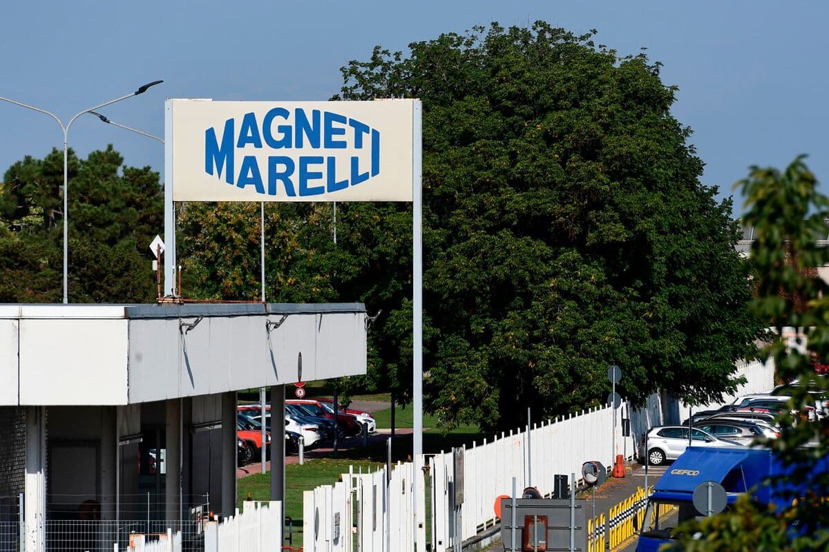 Stellantis and Nissan Discuss Acquisition of Marelli Assets Amid Bankruptcy