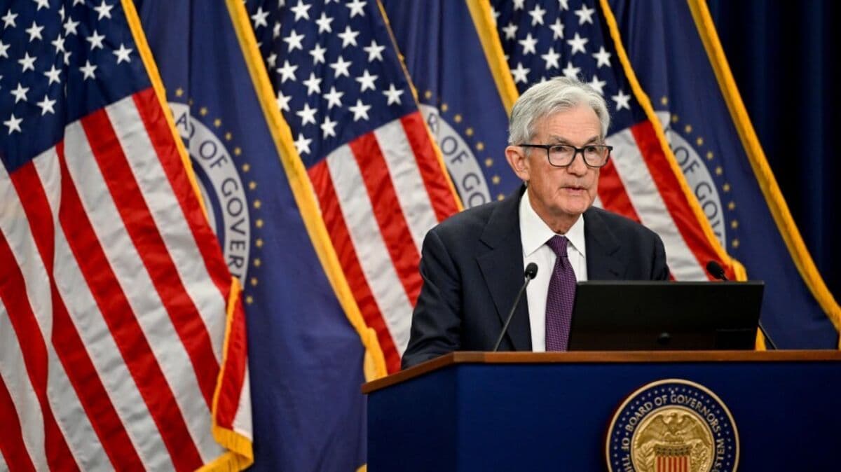 Powell Says He Has 'No Choice' But to Stay at Fed