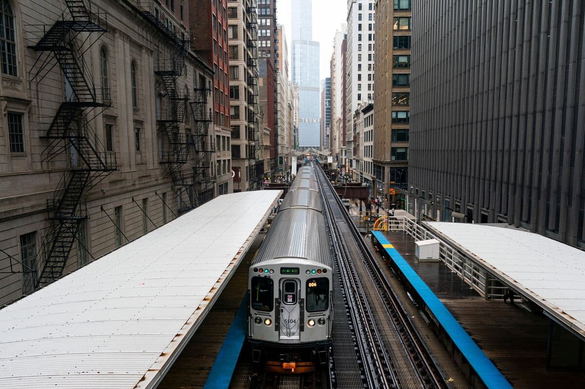 Chicago Transit Sues Trump Administration Over Frozen Funds
