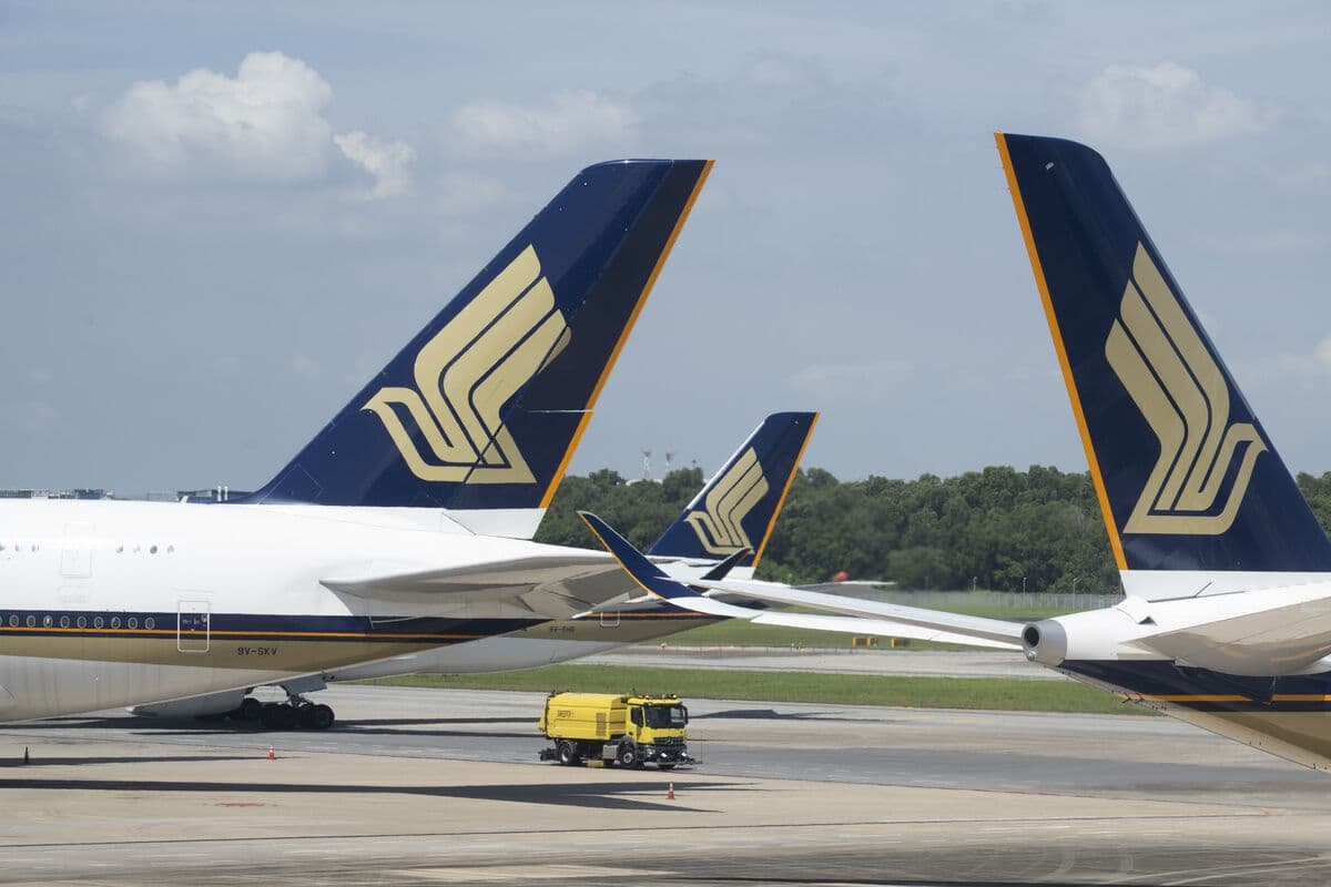 Singapore Airlines Reports Decline in Annual Net Profit Due to Air India Losses
