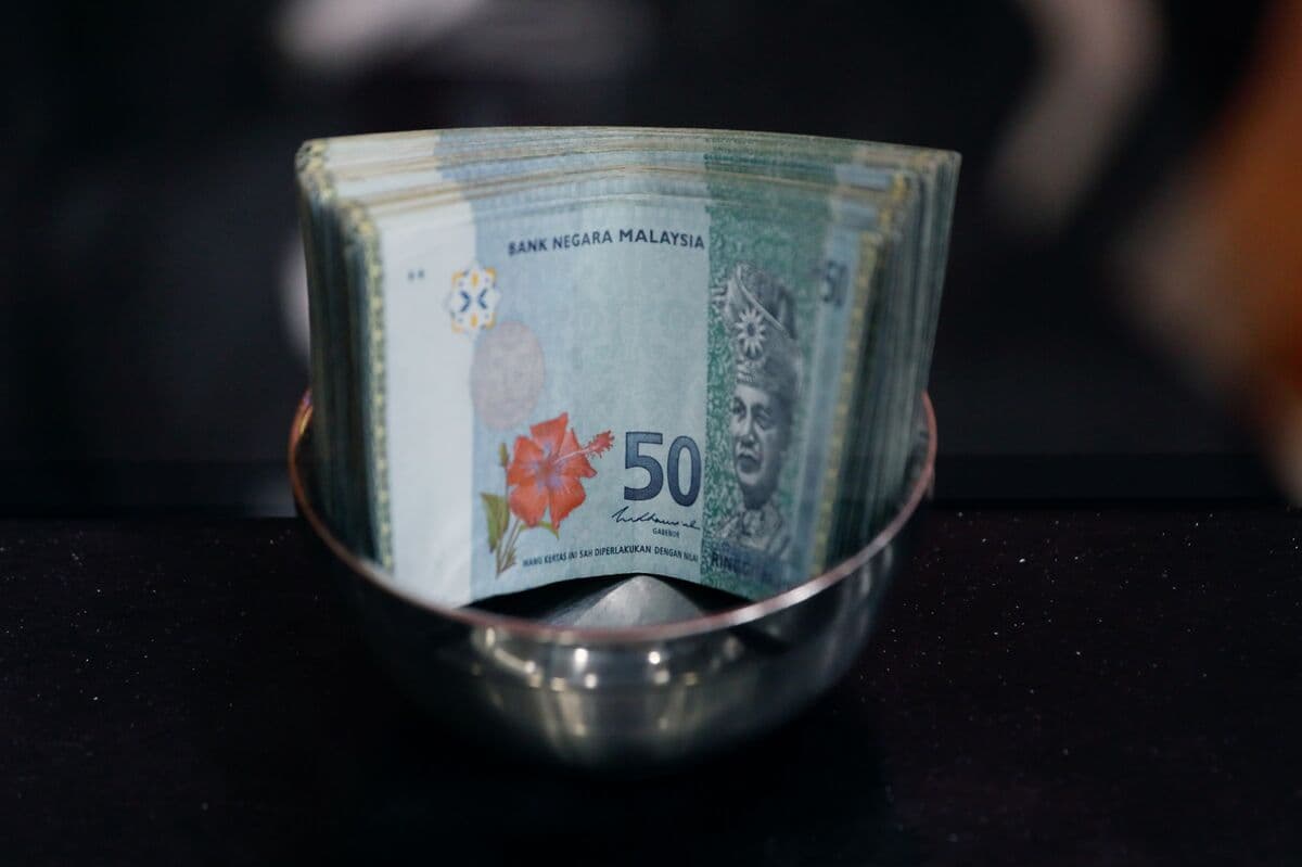 Malaysia Sovereign Fund Chief Sees Ringgit Strengthening Further