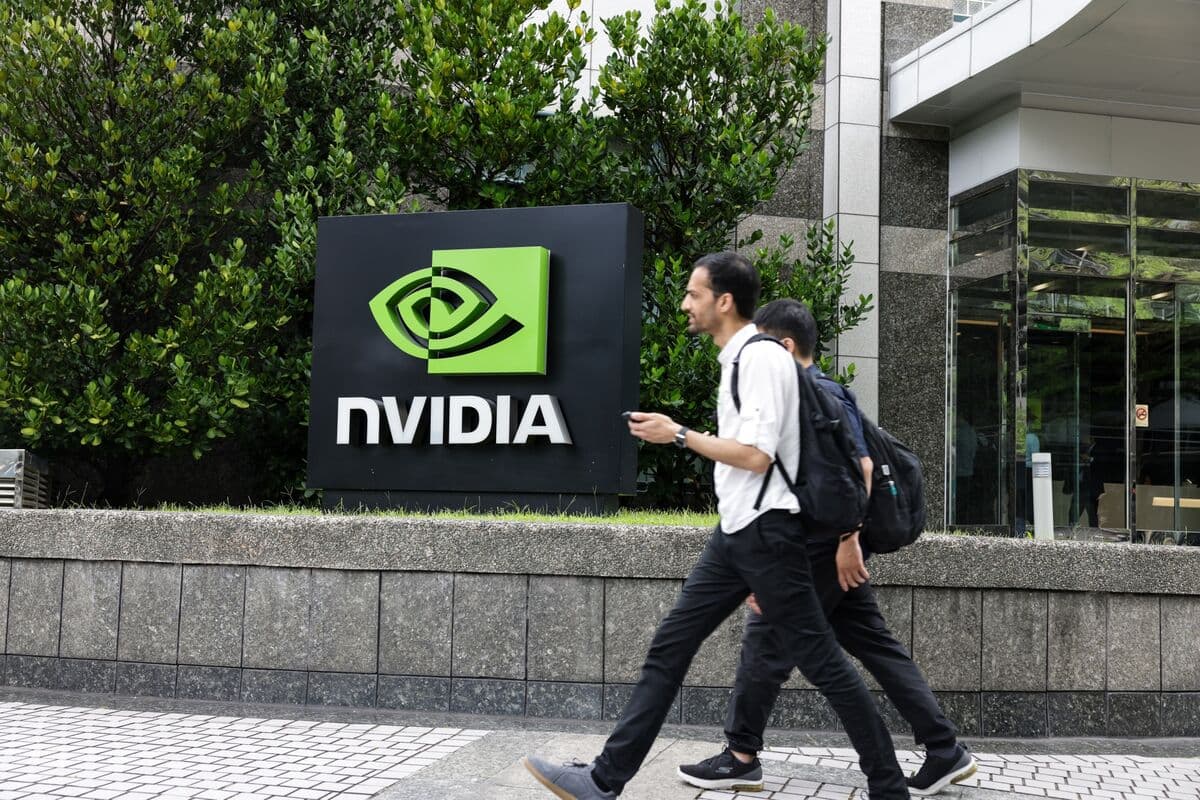 Nvidia Issues Disappointing Sales Forecast Amid Rising Chip Competition