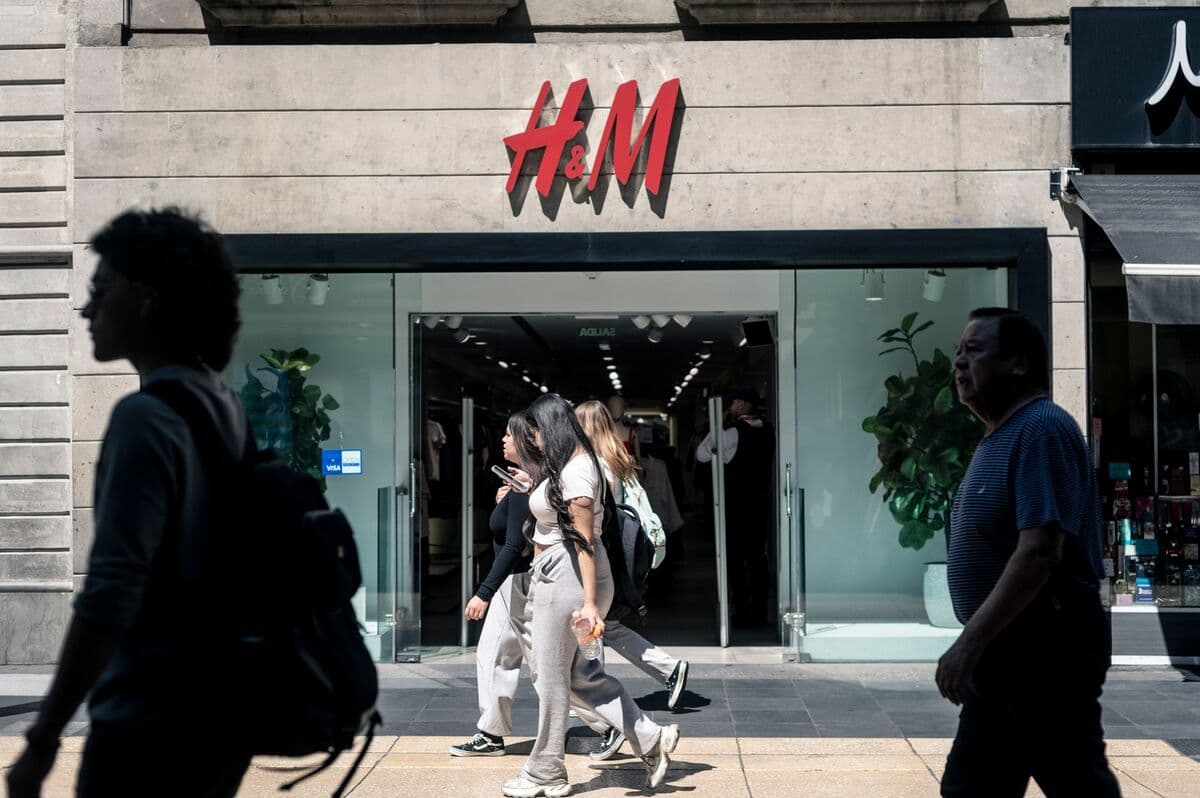 H&M Reports Second-Quarter Earnings Below Expectations Amid Turnaround Challenges