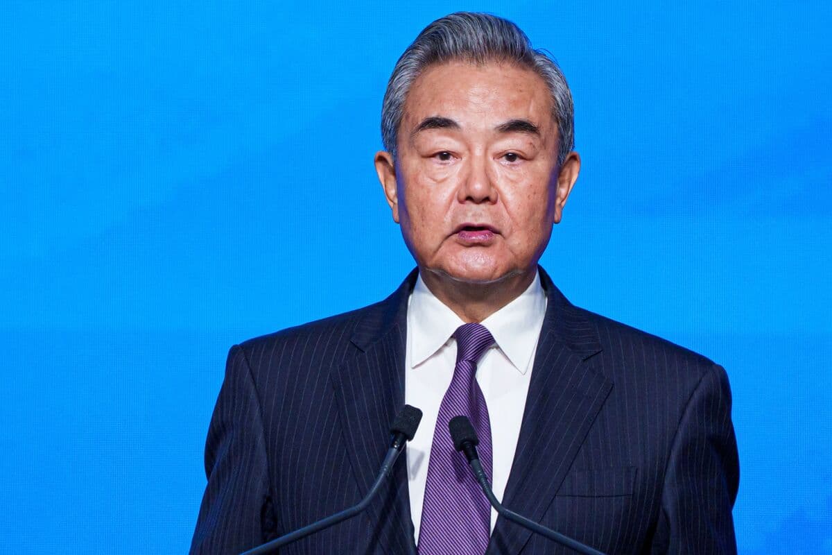 China’s Wang Reiterates Push for Iran Talks in Call With Canada