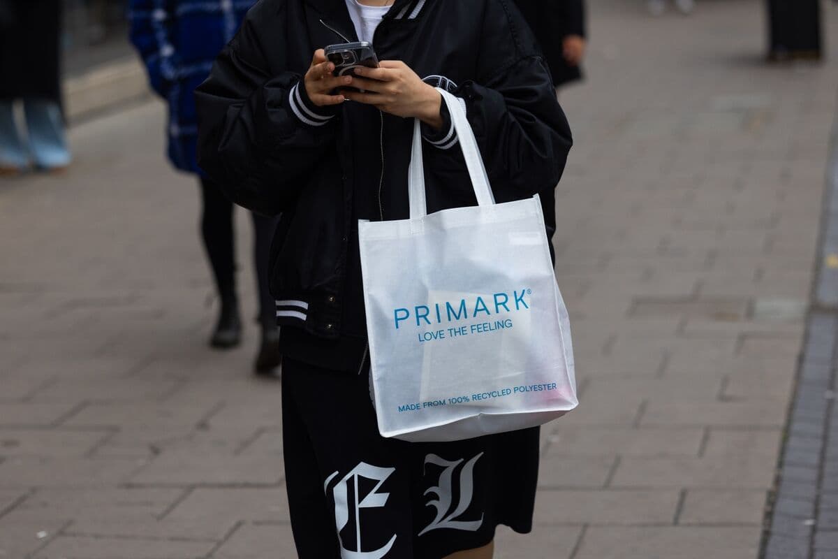 Goldman Cut Gives Primark Owner Most Sell Ratings in 10 Years