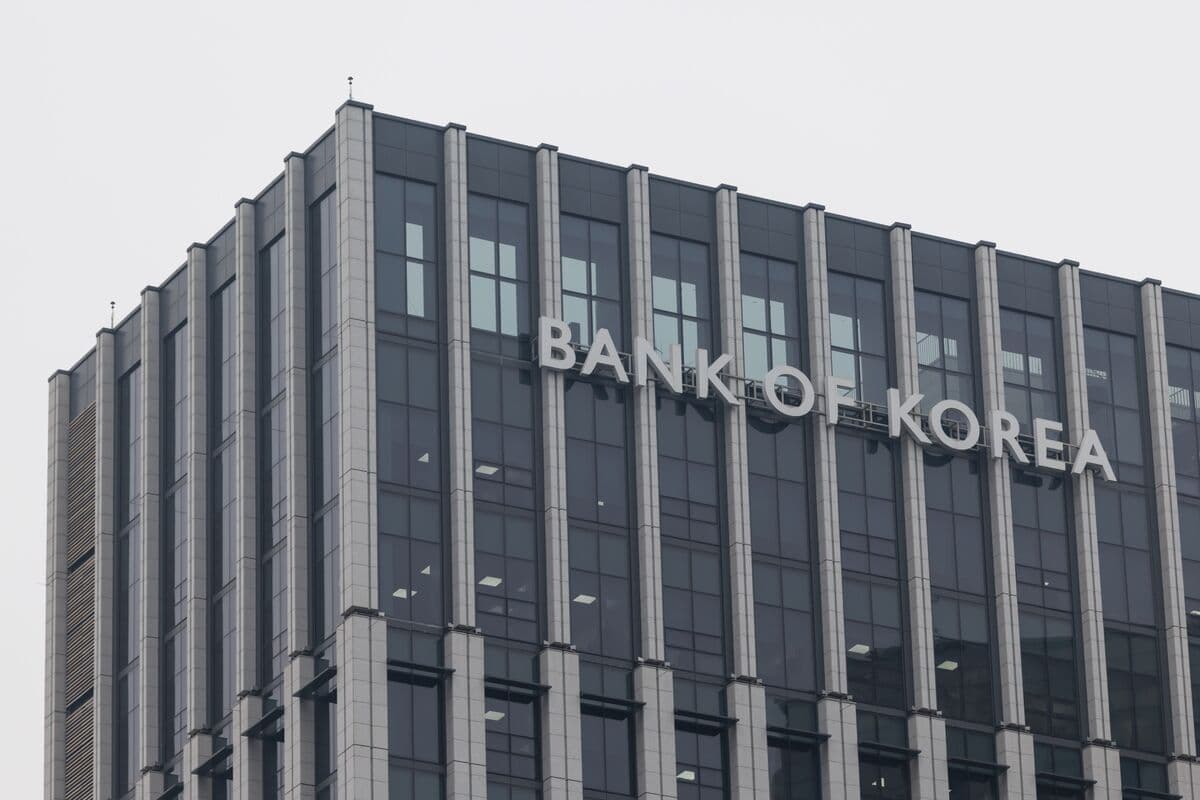 Top Bank of Korea Official Says It’s Time to Consider Rate Hike