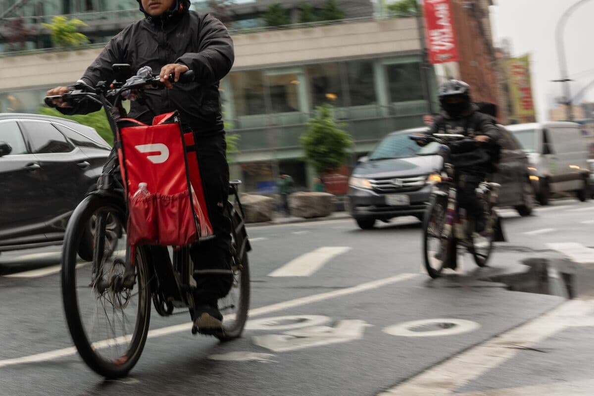 DoorDash, Uber Drivers Stiffed on $550 Million in Tips, NYC Says