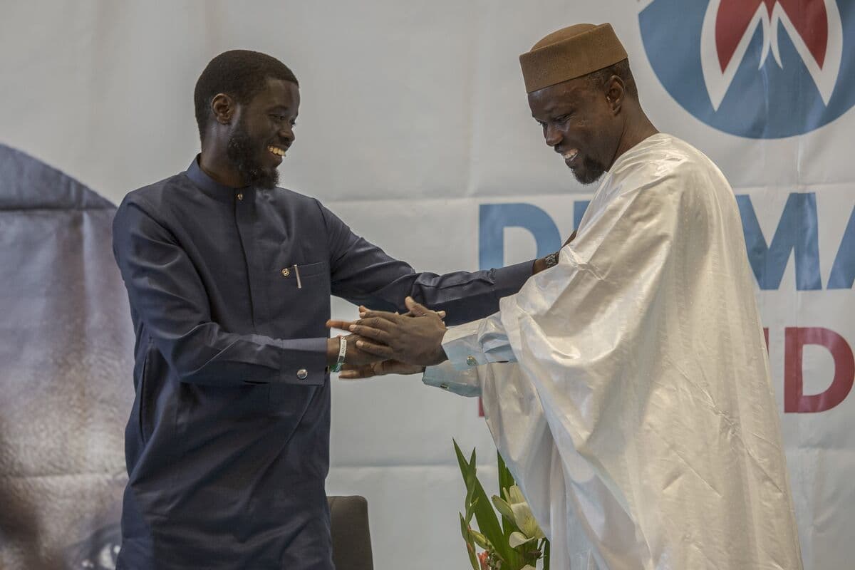 Senegal Faces Key Bond Payments Ahead of IMF Negotiations