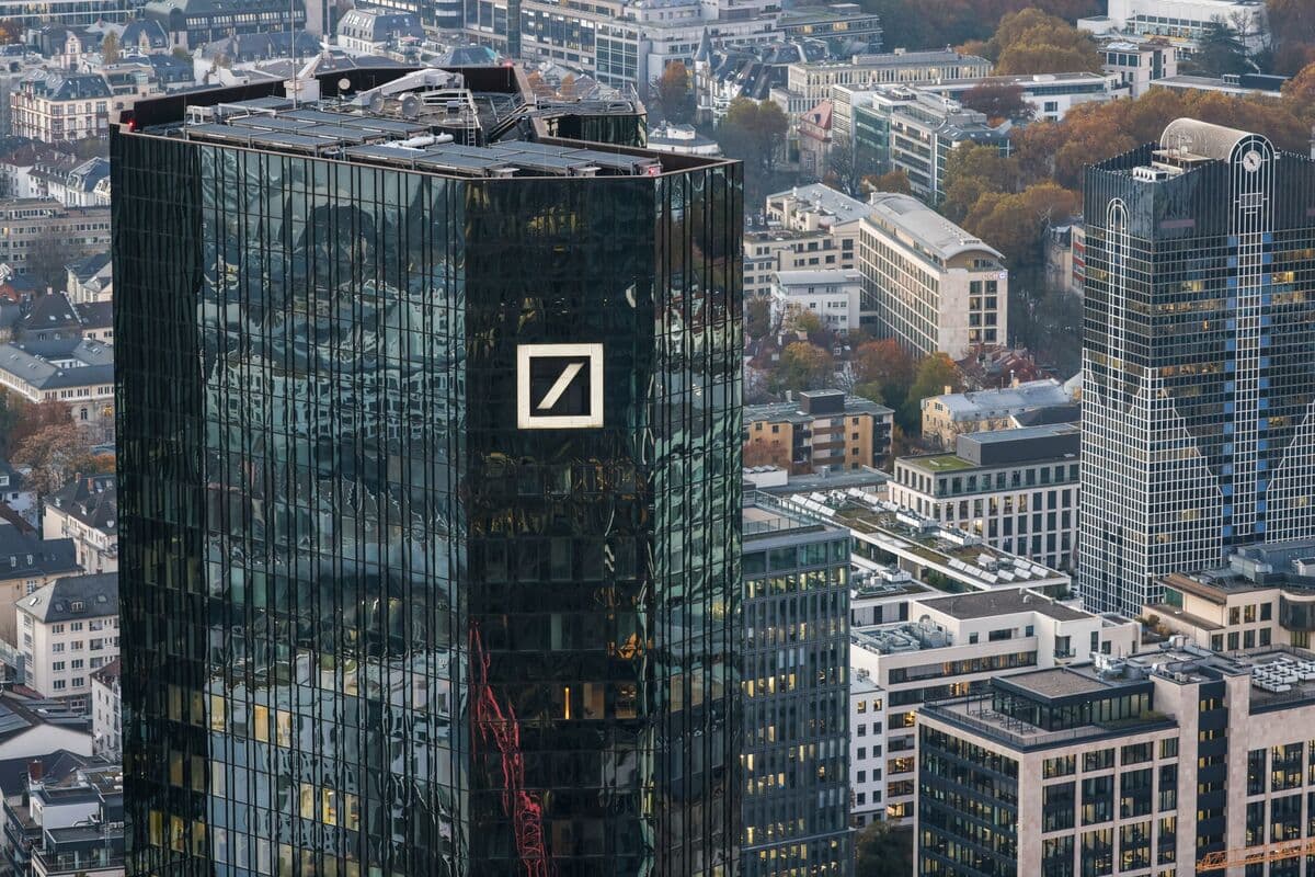 Deutsche Bank to Facilitate First SRT for Renewable Lender DKB