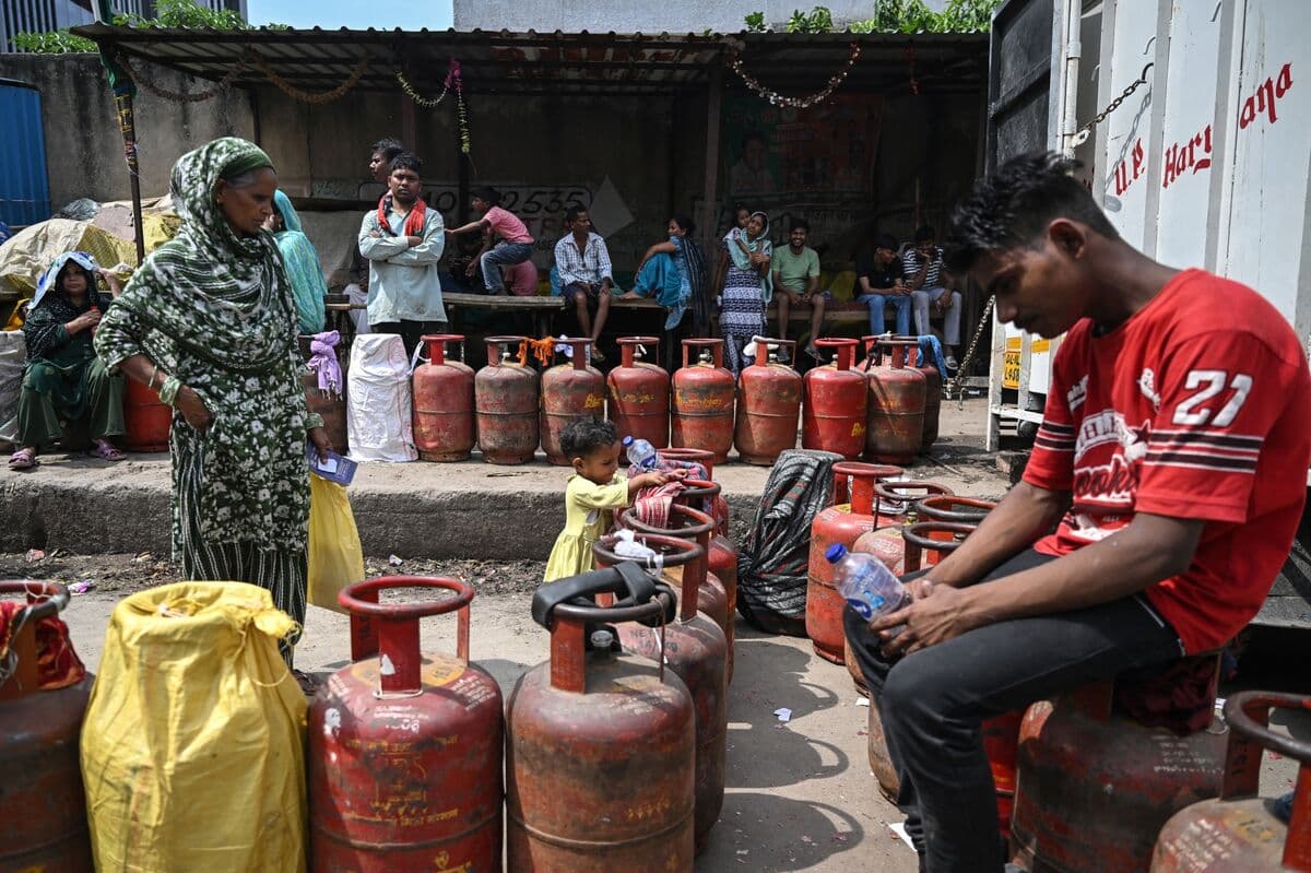 How Asia-Pacific Is Fighting a Fuel Shock That Could Get Worse