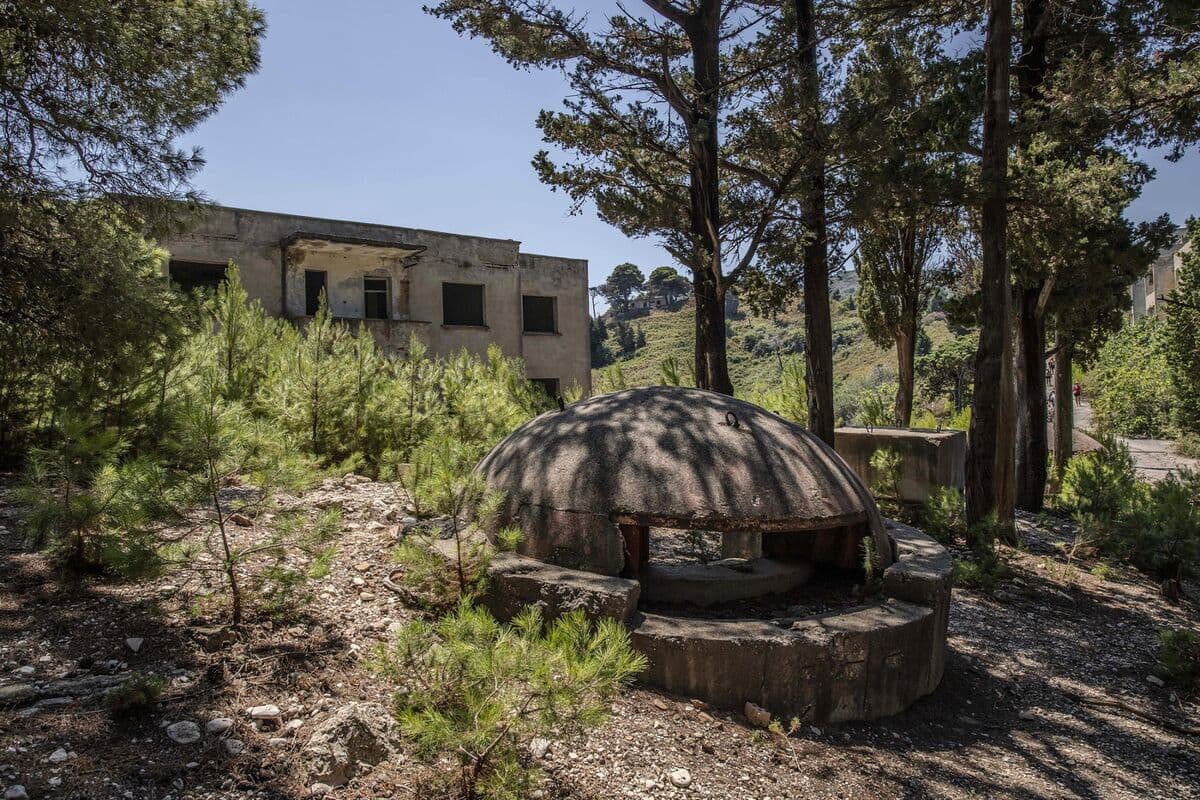 <strong>The Albanian Island at the Center of Anger Over</strong><strong> Kushner’s Resort Plans</strong>
