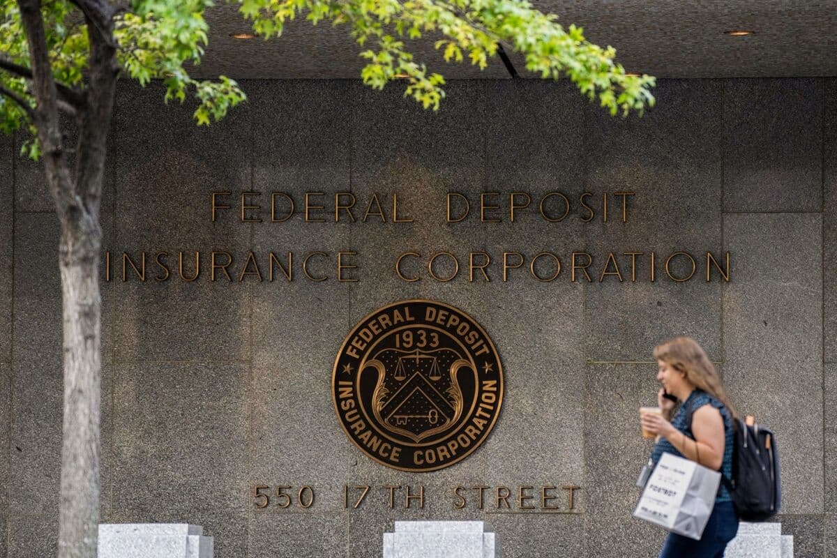Federal Deposit Insurance Corp. Proposes Reduction in Bank Insurance Fees