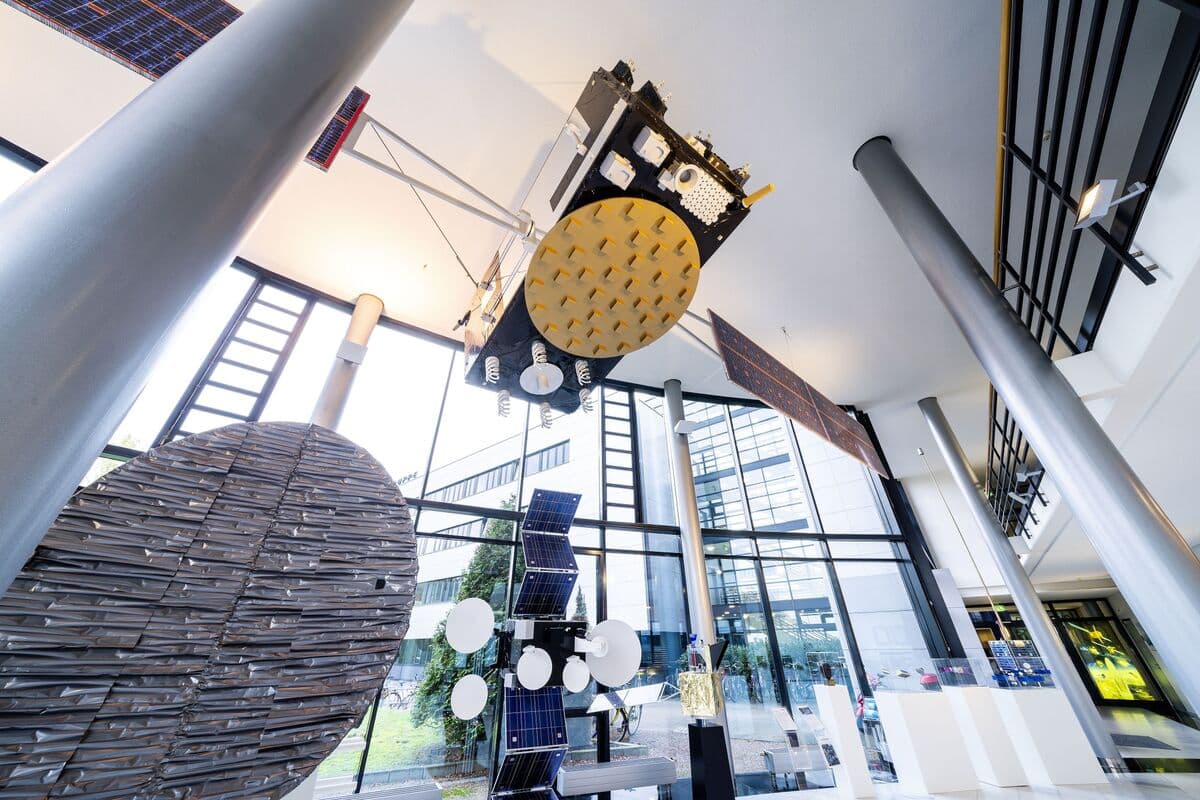 Airbus Teams Up with Rheinmetall, OHB For Military Satellites