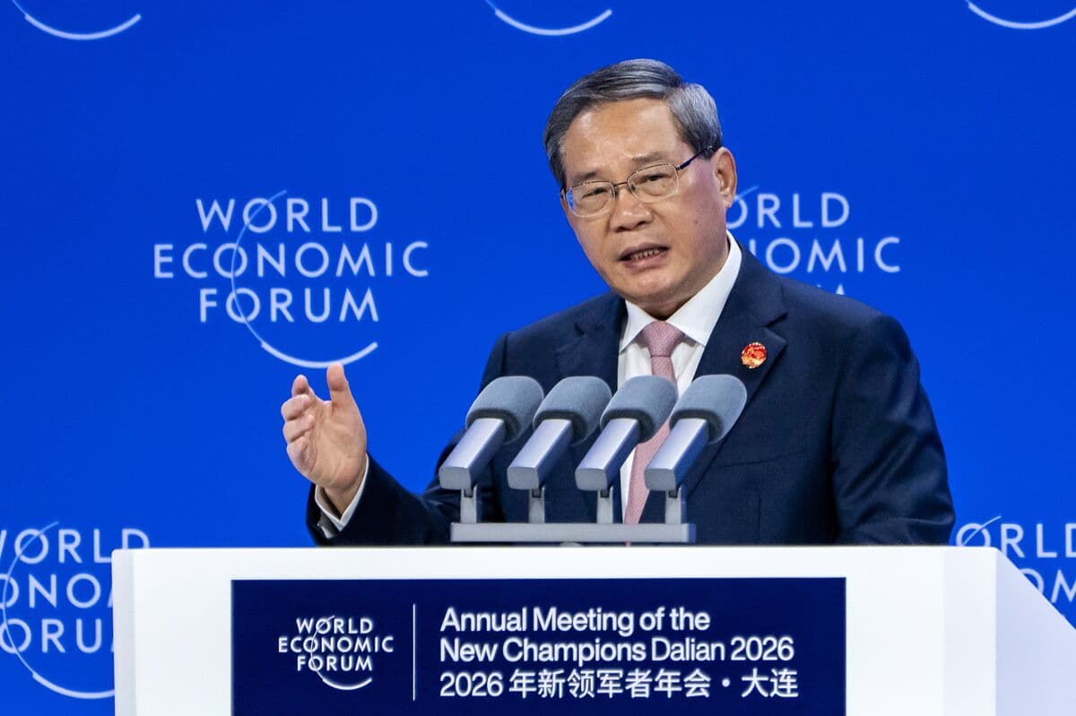 China's Premier Defends Trade Practices Amid Global Criticism