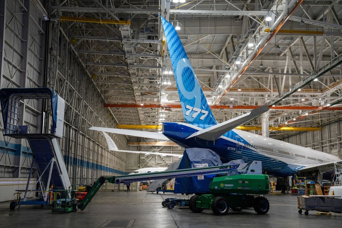 Boeing Beats Airbus to Claim First Jet Sales Crown Since 2018