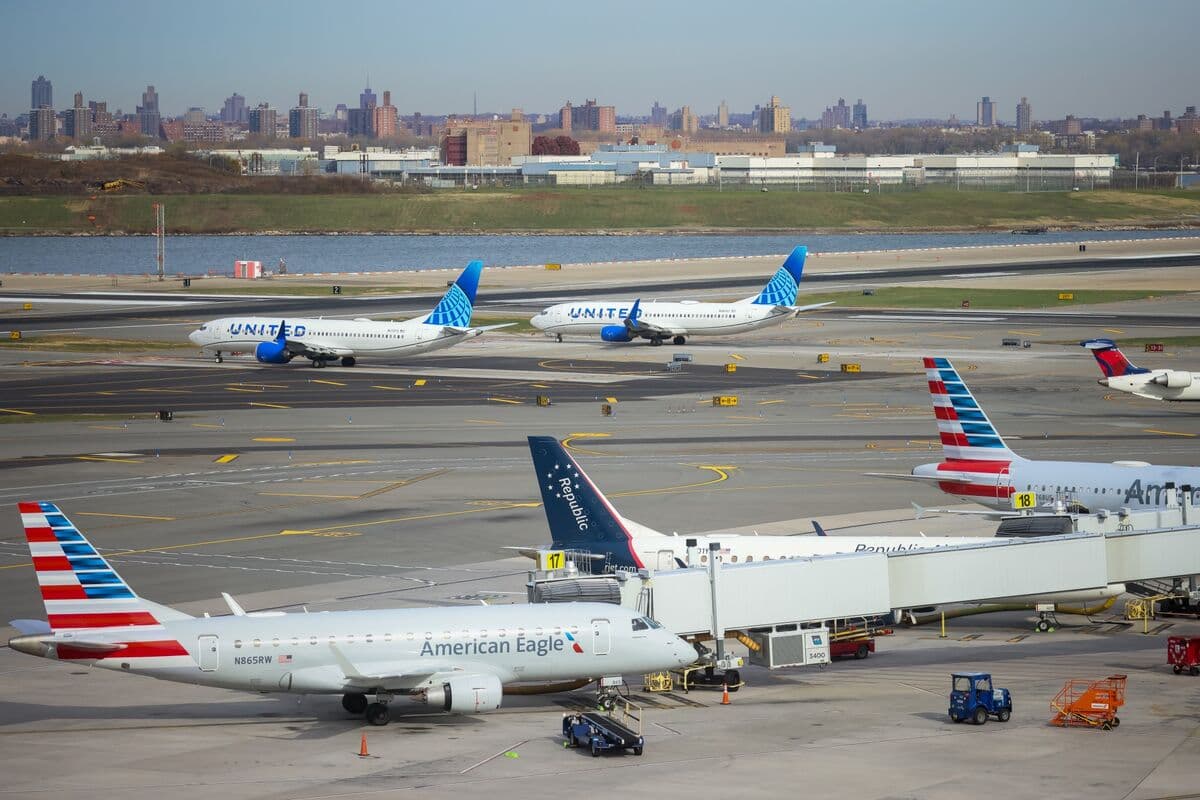 US Airline Stocks Recover from Pandemic Losses as Oil Prices Decline