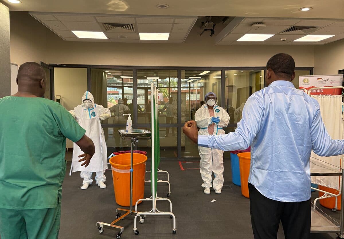 Health Workers Concerned Over Training Focus for US Ebola Outbreak Facility
