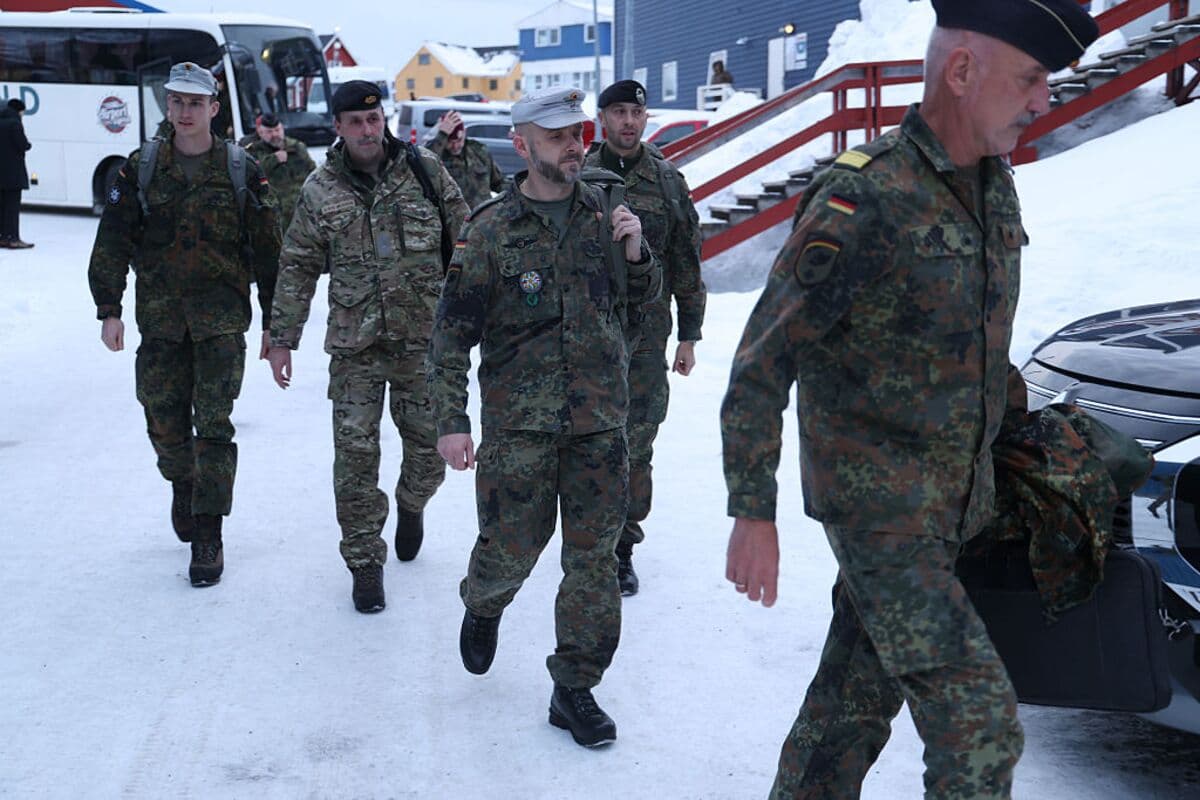 German Soldiers Leave Greenland After 44-Hour Stay, Bild Reports