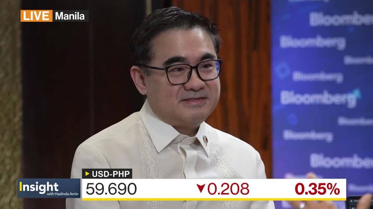 Philippines' Go: BSP May Tighten If Oil Hikes Persist