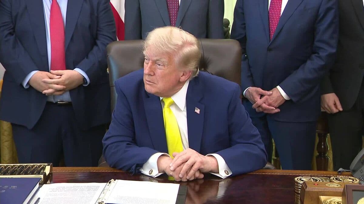 Trump Confirms Pulte as Temporary Acting Director of National Intelligence