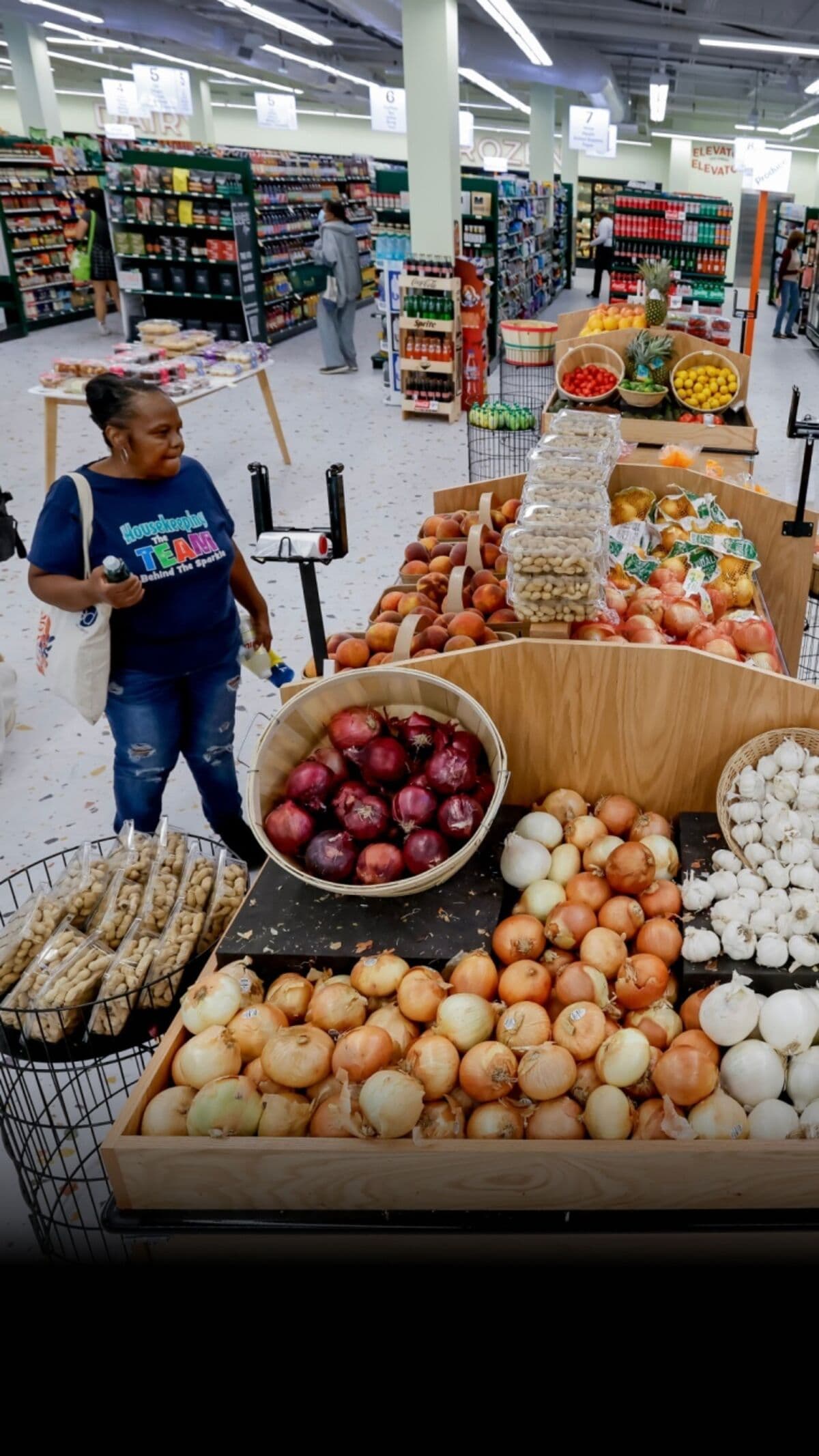 Atlanta's City-Supported Grocery Store Serves as Model for New York's Mamdani