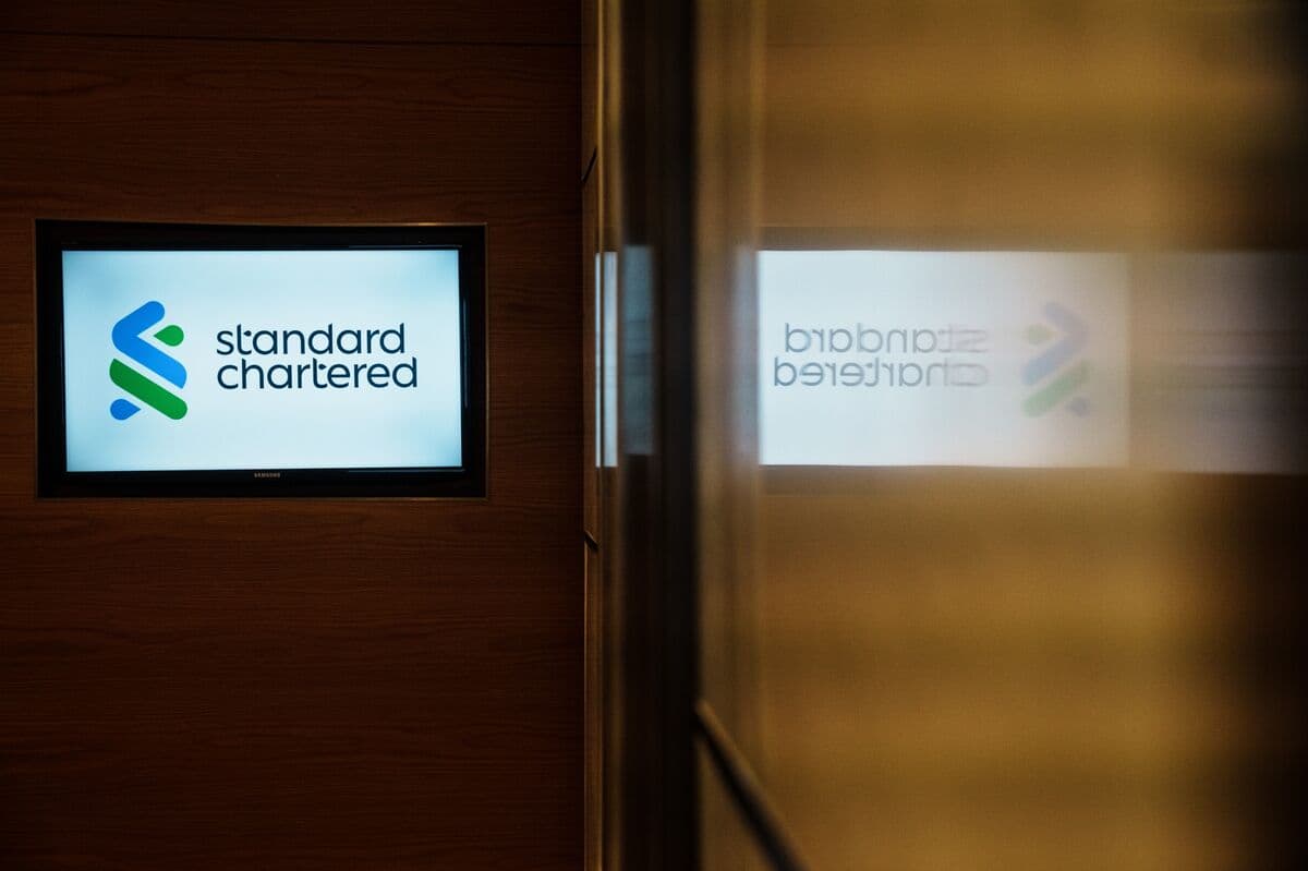Standard Chartered to Sell East African Headquarters as Footprint Shrinks