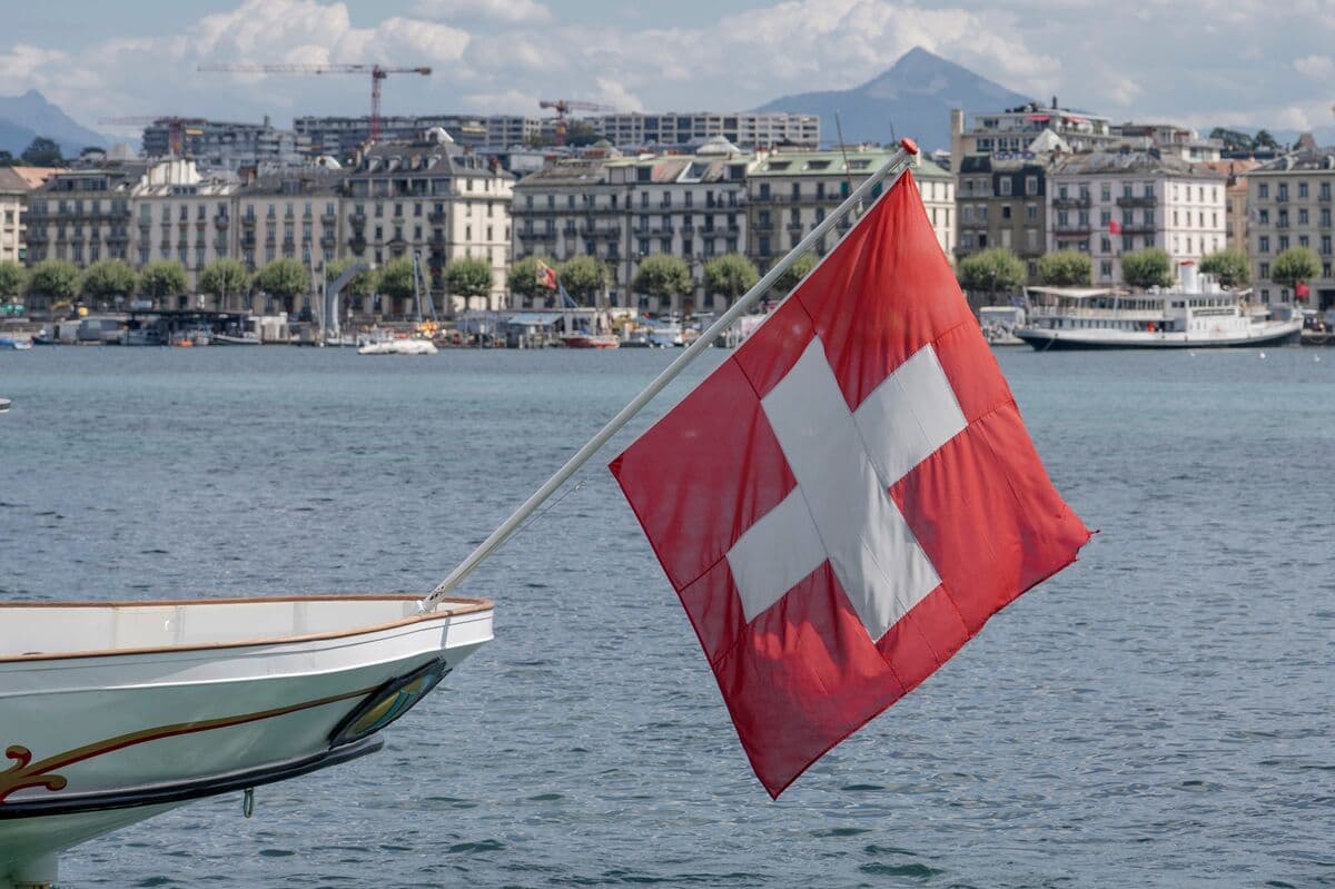 Swiss Leaders Urge Voters to Reject 10 Million Population Cap