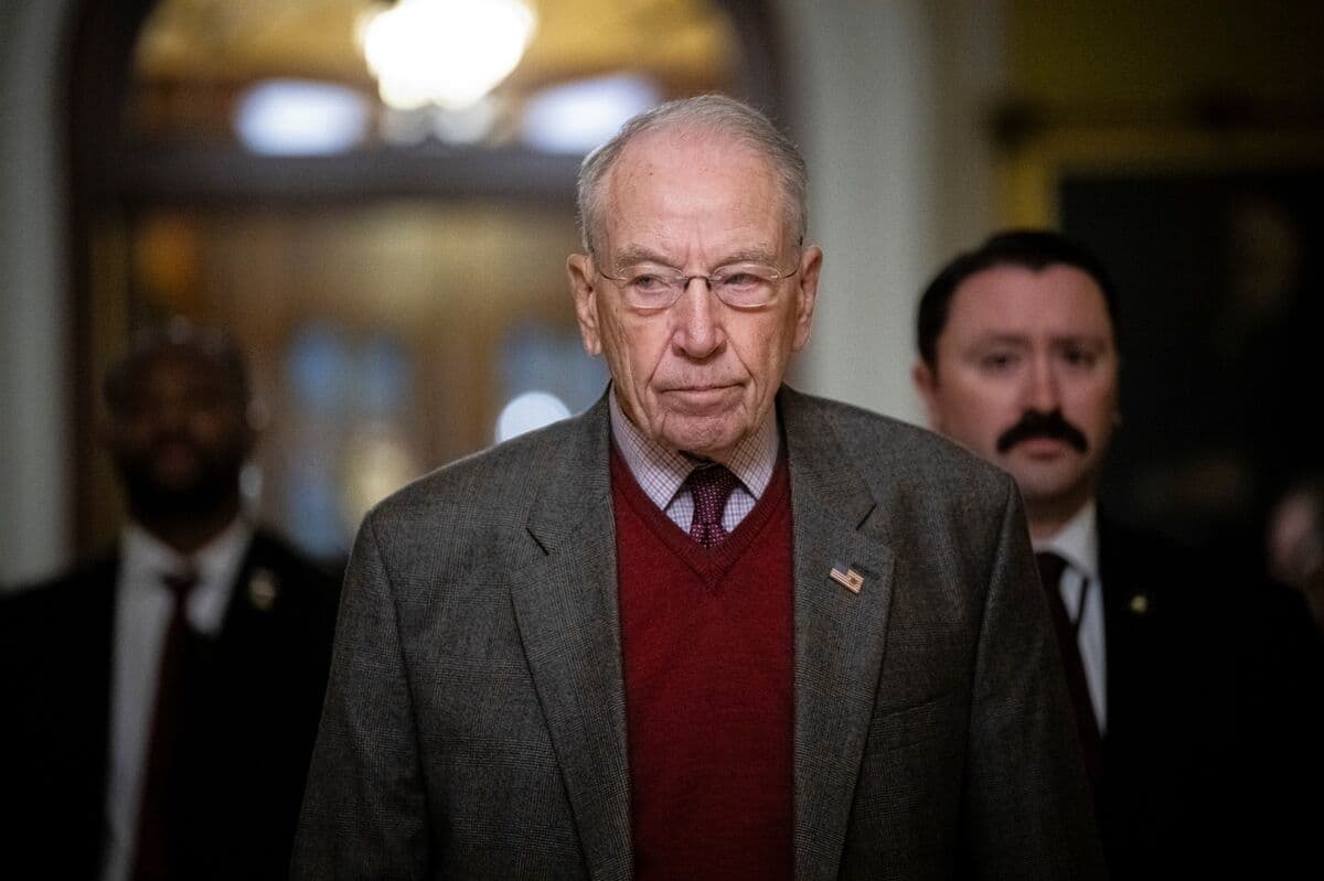 Senate GOP Seeks $1 Billion for Secret Service, Trump Ballroom