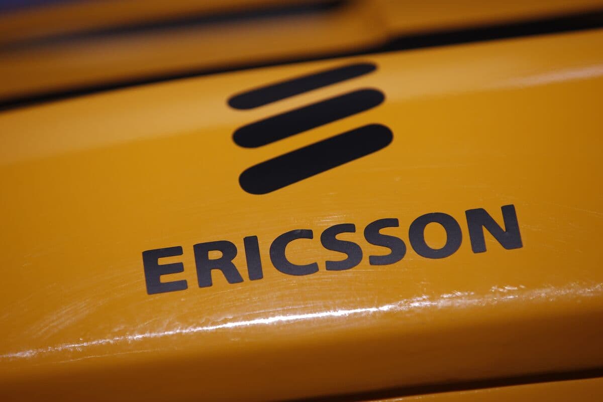 Ericsson Reports Decline in Earnings Amid Rising Component Costs
