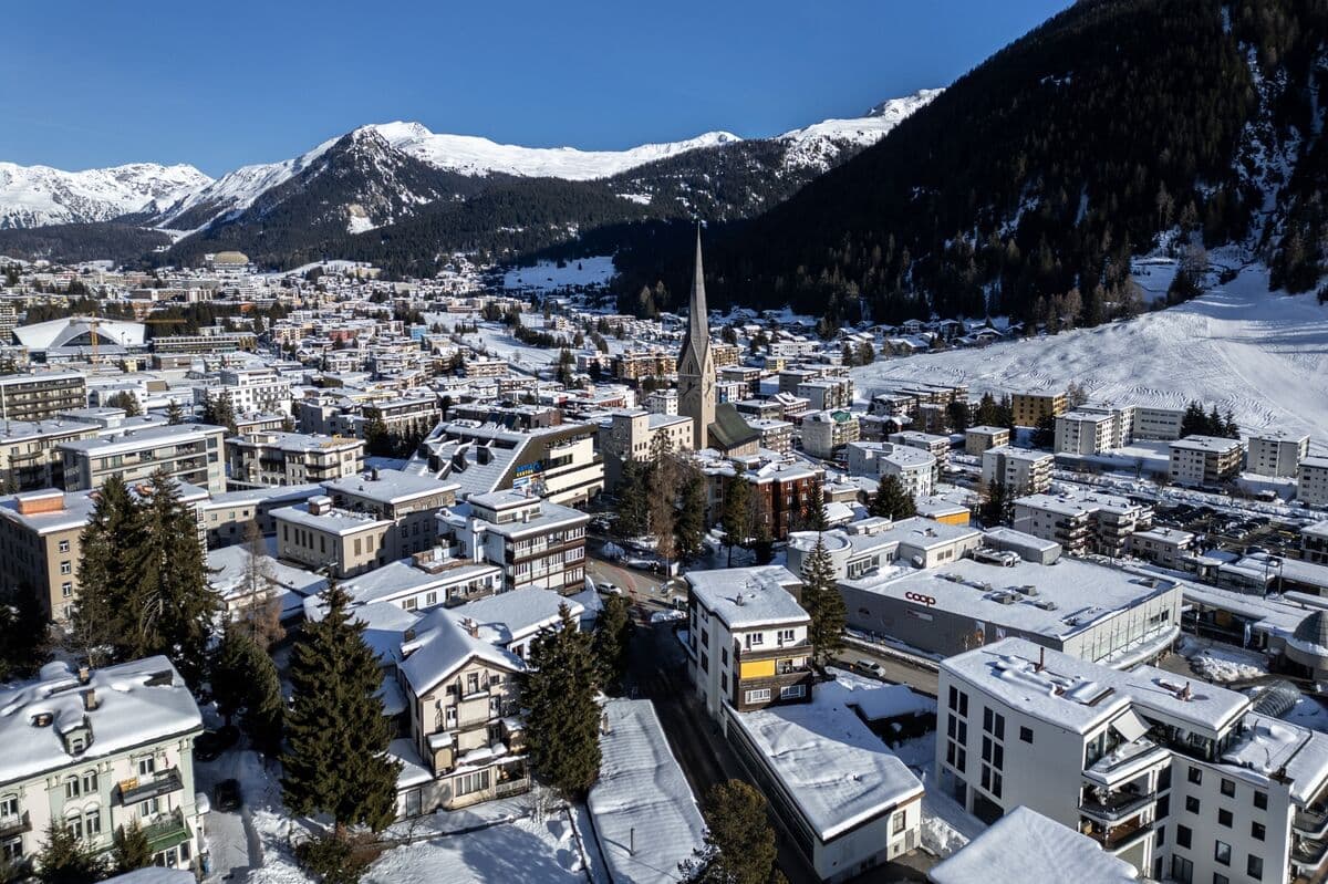 Trump Bringing His Populist Pitch to the Davos Elite