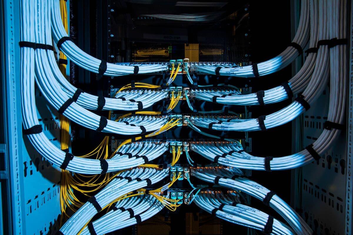 Zurich Insurance Group Expands Data-Center Services to Europe and South America