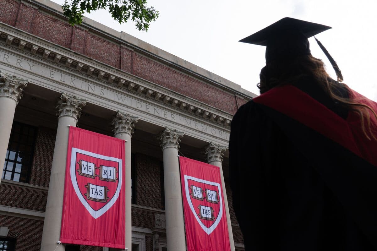 Harvard’s Foreign Enrollment Hits Record Despite Trump Battle