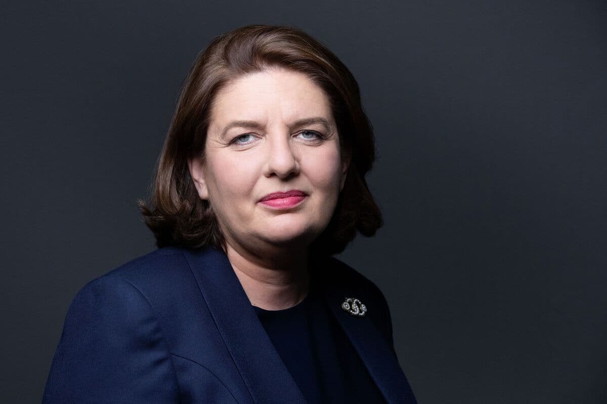 Amundi Faces Competition as Rivals Close in on Asset Management Leadership