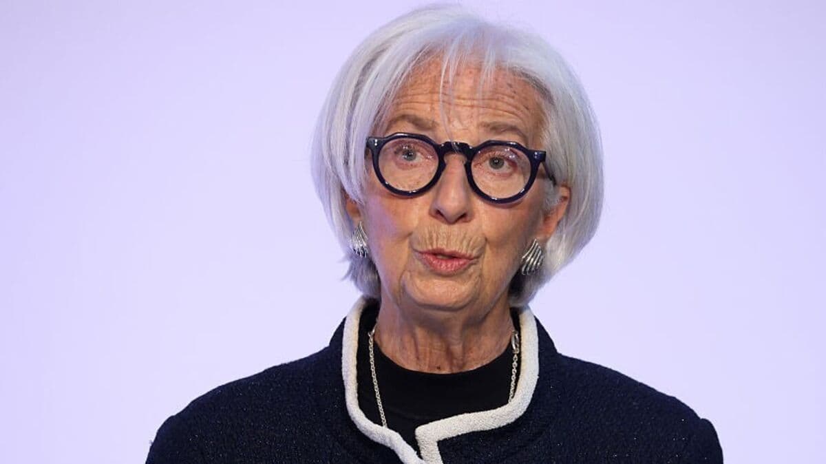 Lagarde Says ECB Won't Be 'Paralyzed by Hesitation' on Iran