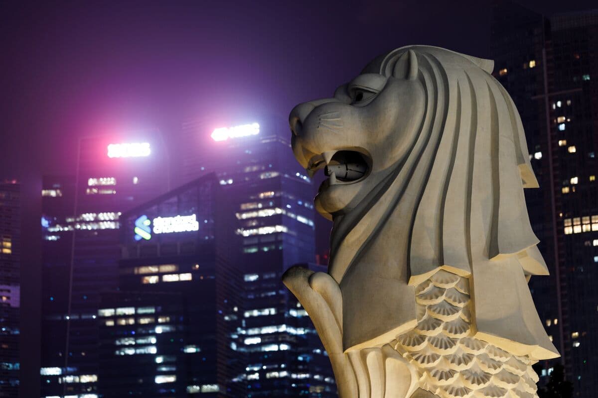 Singapore Backs Rules-Based Trade Despite Short-Term Pain, BT Reports