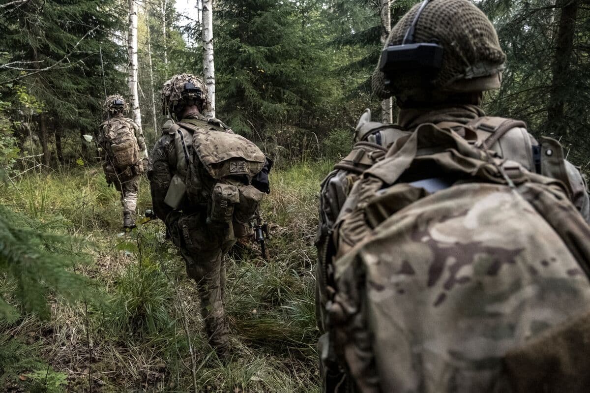 Raytheon and Rheinmetall to Lead AI Training Initiative for UK Army