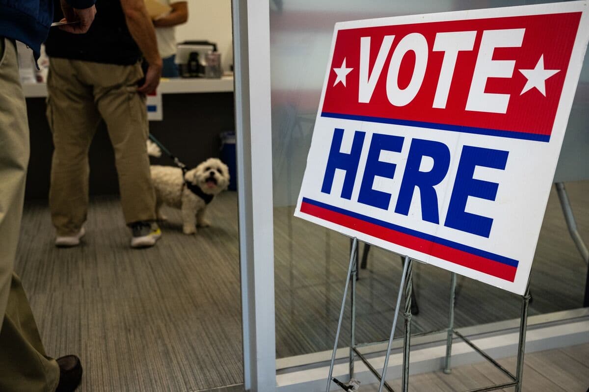 Trump Calls for Tying Voter ID to DHS Funds in Shutdown Fight