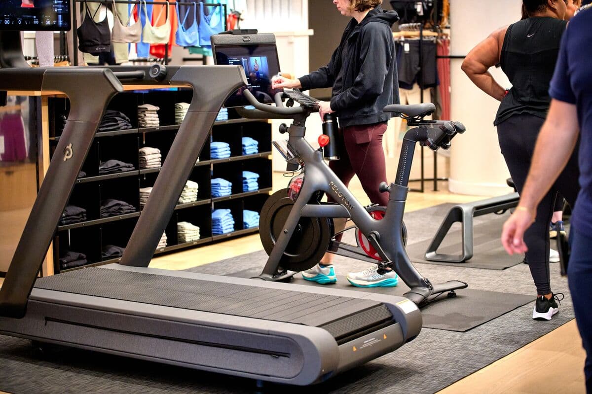 Peloton Raises Full-Year Outlook, Signaling Turnaround on Track