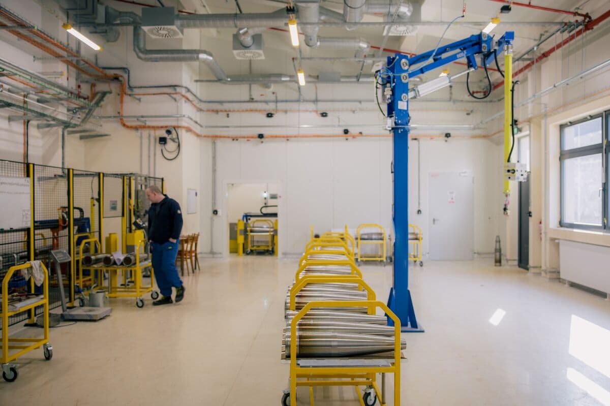 Europe’s Carmaking Powerhouse Wants to Become Its Ammunition Hub