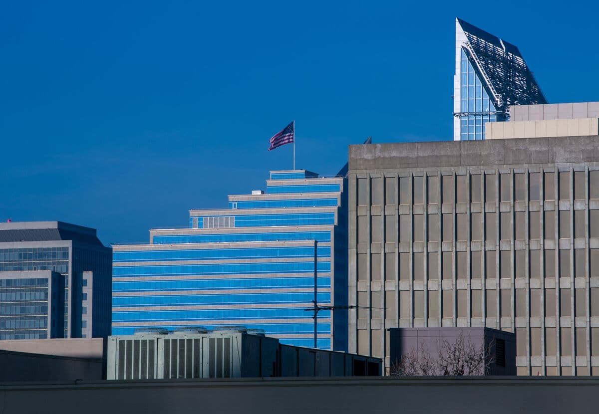 Redwood Capital Among Creditors to Get Control of Bankrupt REIT