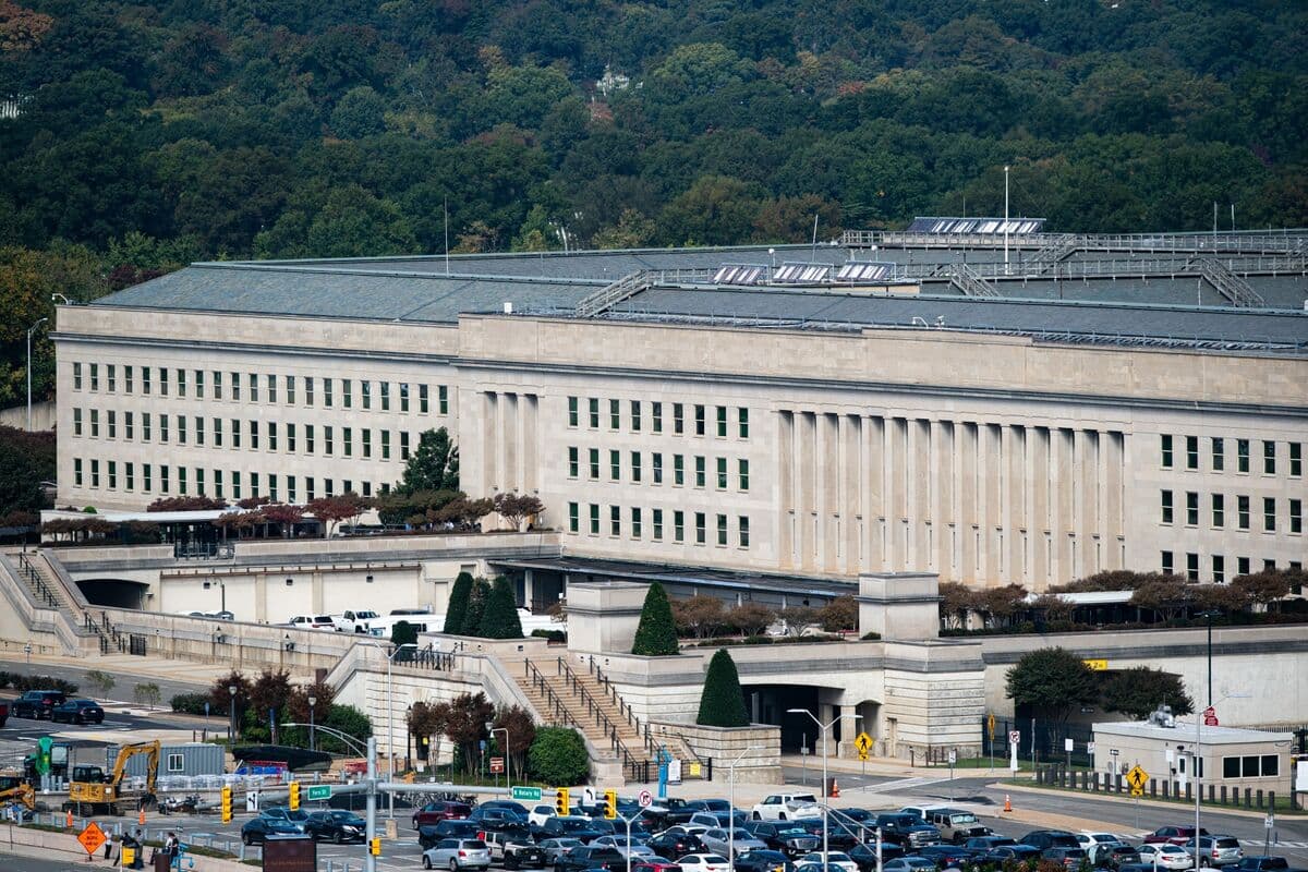 Pentagon Considers Scrapping $80 Million Loan to Rare Earths Refiner, Sparking White House Dispute