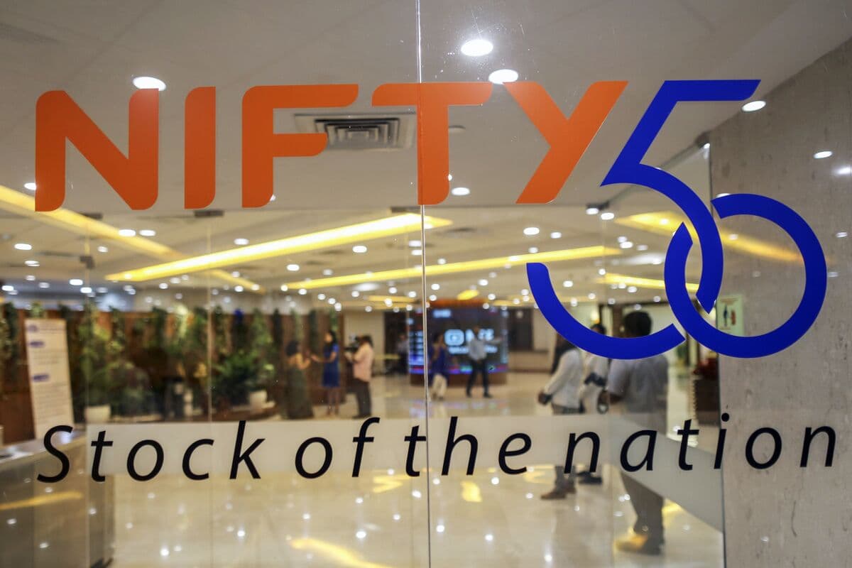 Retail Investors Return as India’s Small-, Mid-Cap Stock Rally Builds