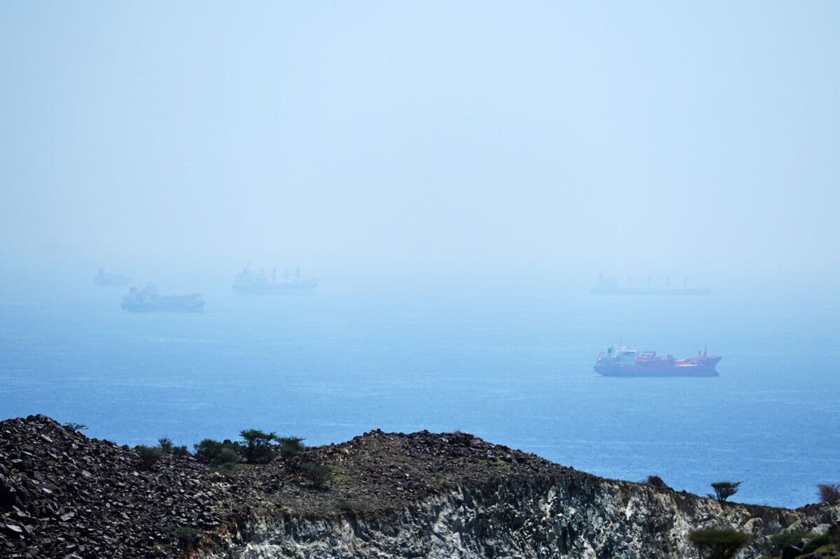 US Efforts to Resolve Iran Conflict Face Setback After Vessel Seizure Near UAE